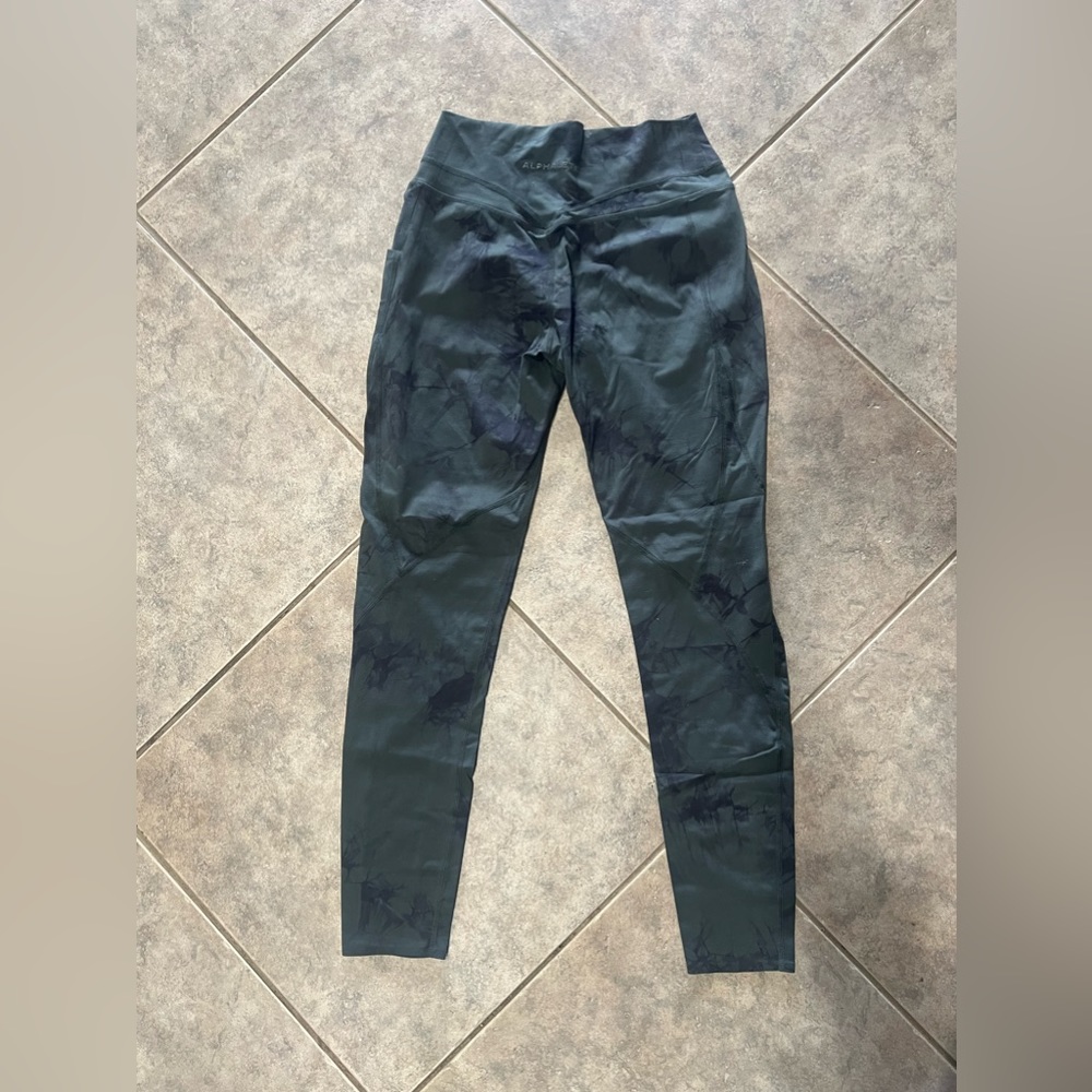 Alphalete Leggings